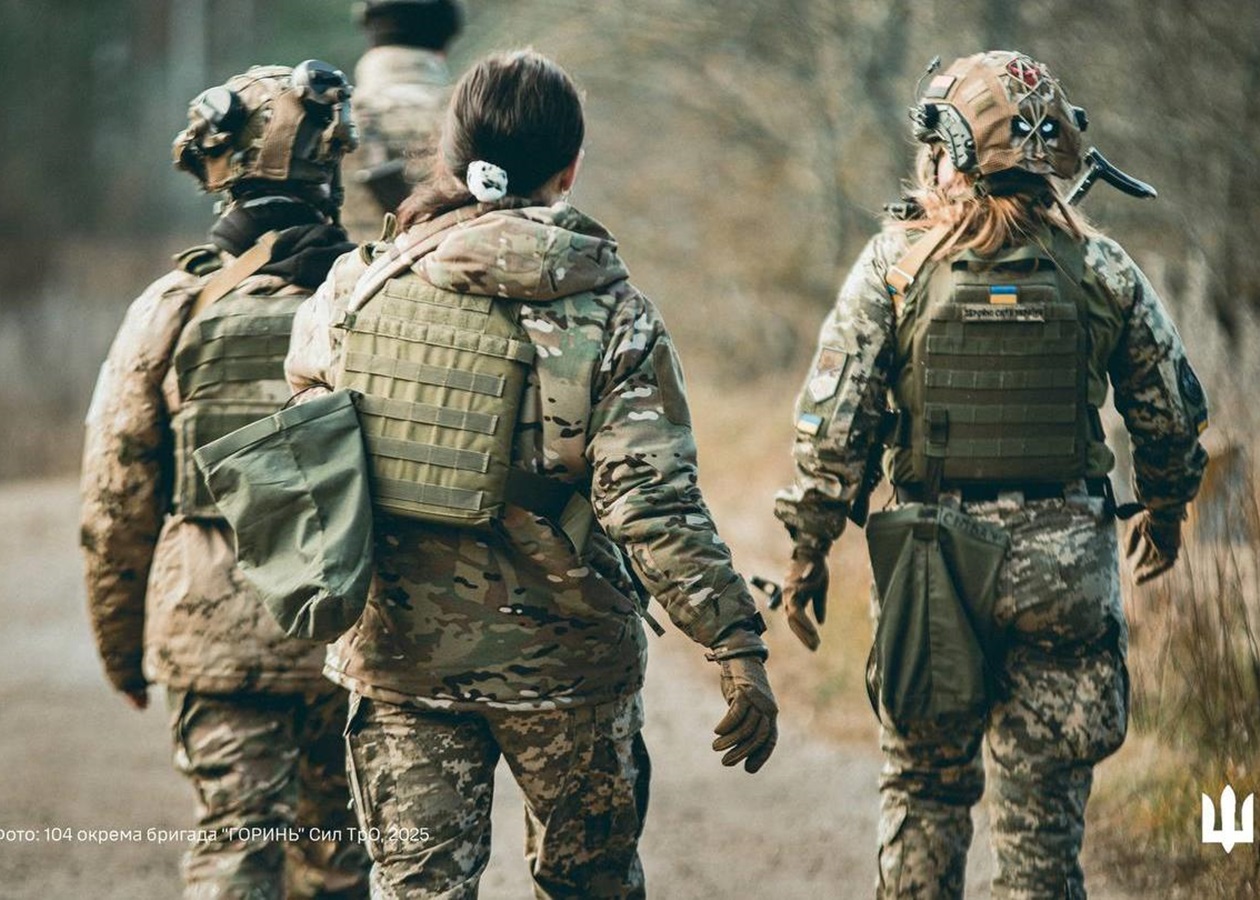 Сирський назвав кількість жінок у ЗСУ