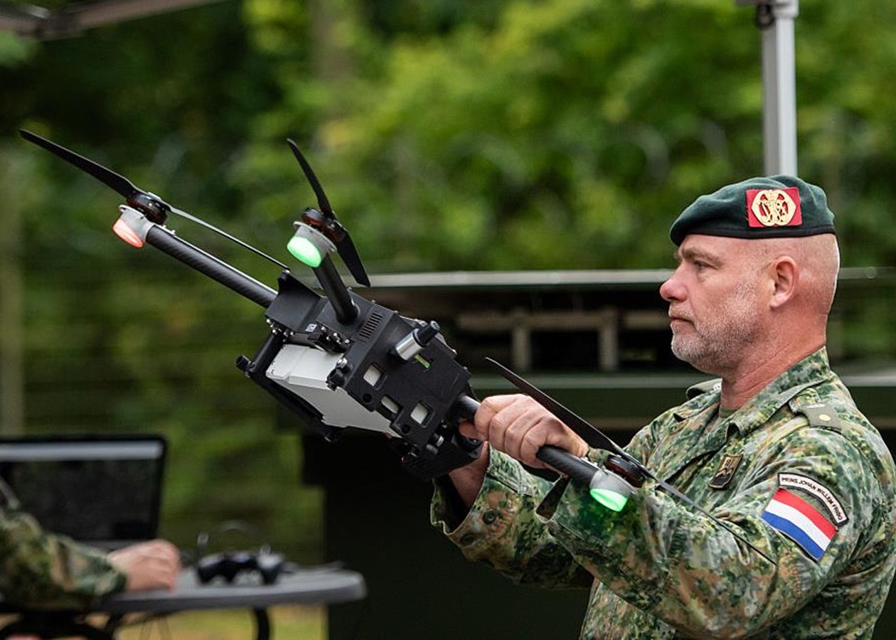 Нидерланды первыми в НАТО интегрируют дроны во все подразделения армии