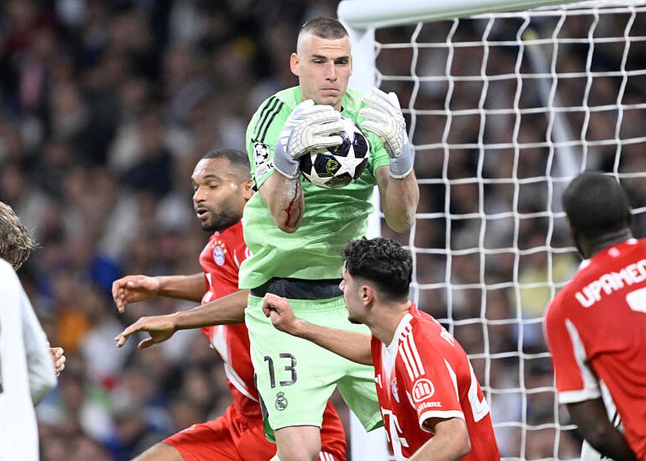 Лунін здивував оцінками після матчу з Баварією