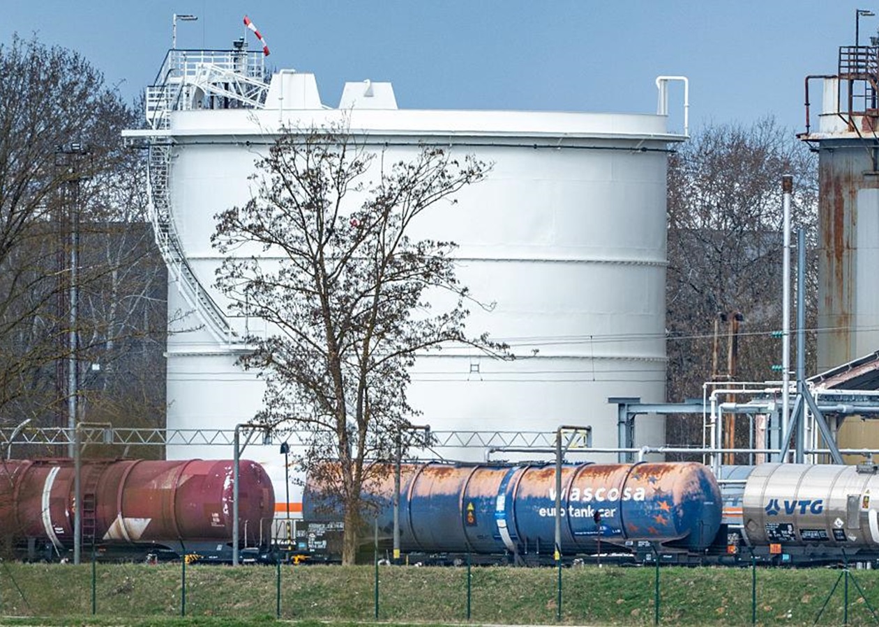 Диверсия в Италии привела к приостановке экспорта нефти в Германию - СМИ