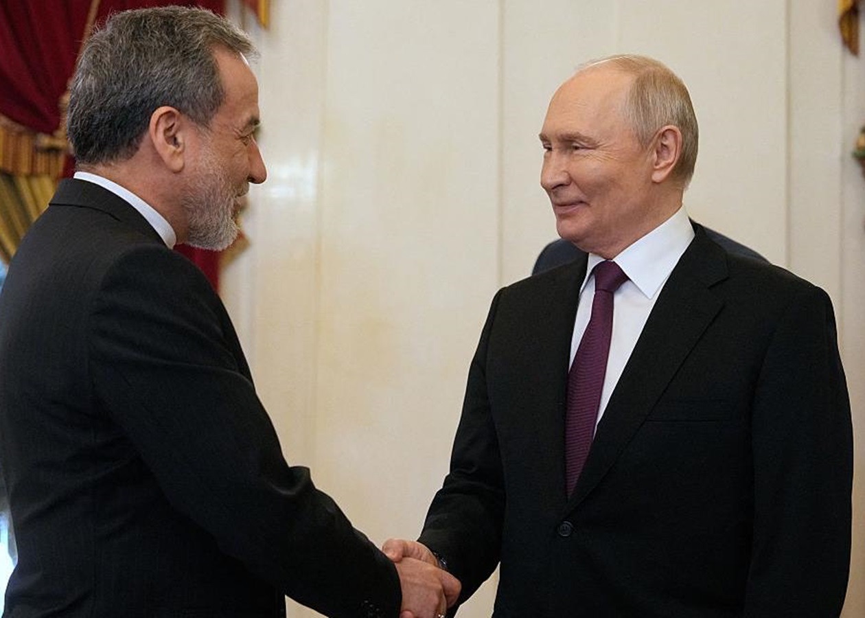 Путін пообіцяв главі МЗС Ірану "сприяти миру"