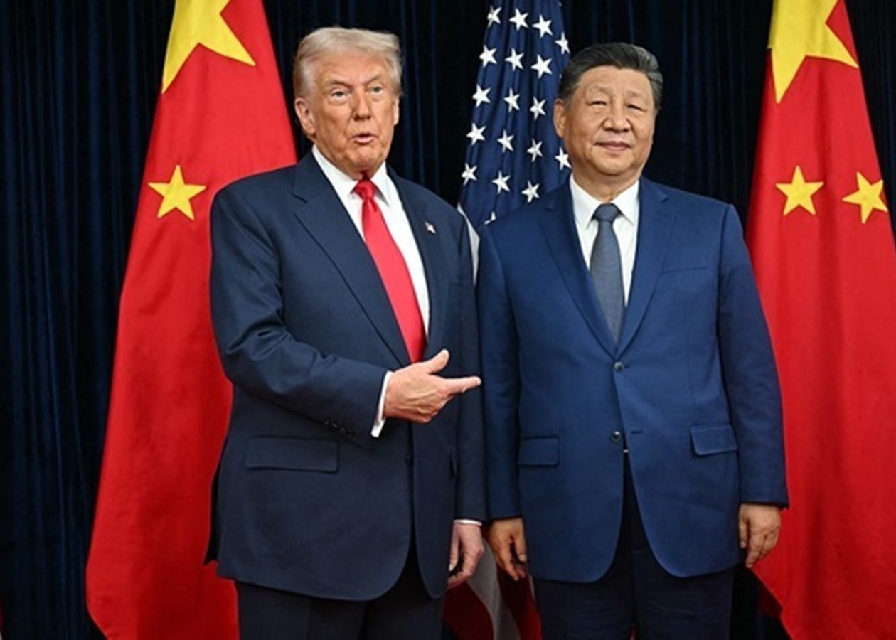 Трамп зустрівся із Сі Цзіньпіном у Китаї