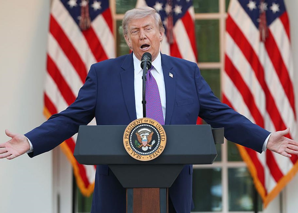 Трамп погрожує Ірану "дуже важкими часами"