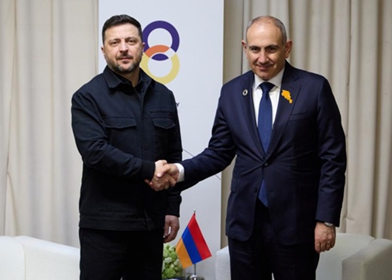 Зеленський прокоментував погрози Путіна Вірменії