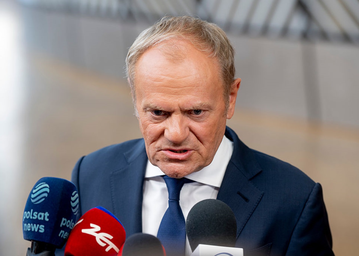Туск: Польща вимагає місця за столом переговорів з РФ