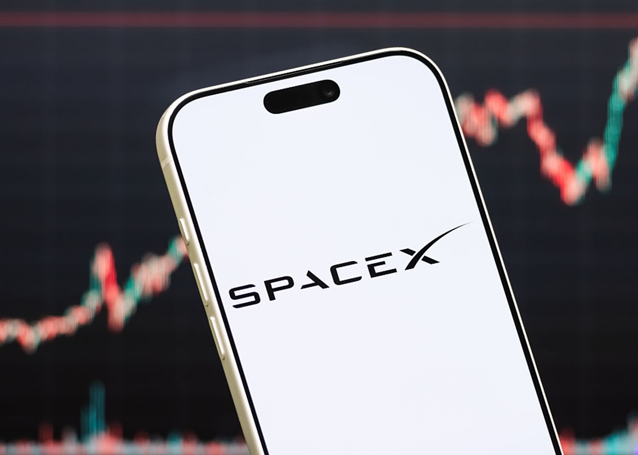 Акції SpaceX впали нижче ціни IPO