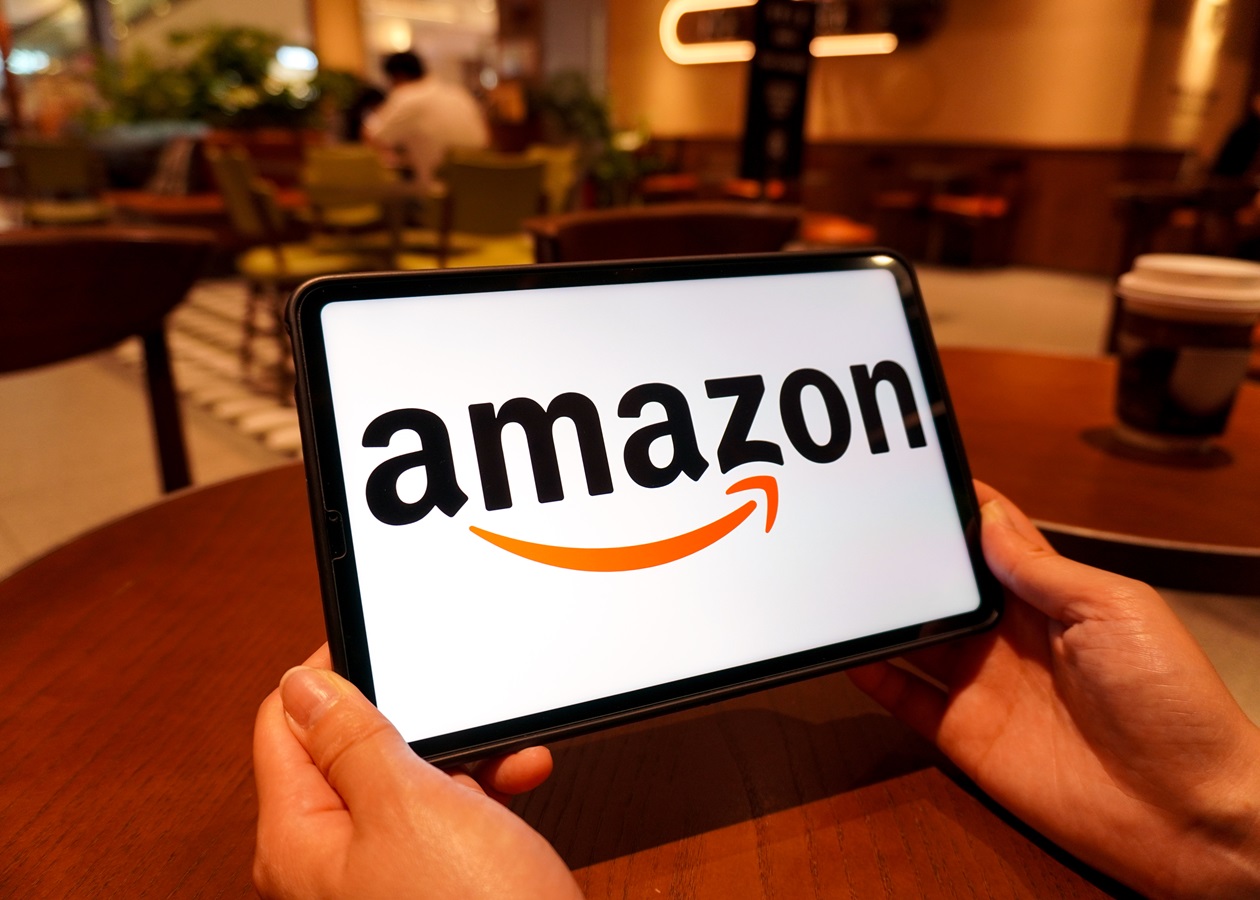 Акції Amazon злетіли після прориву хмарного бізнесу та ШІ