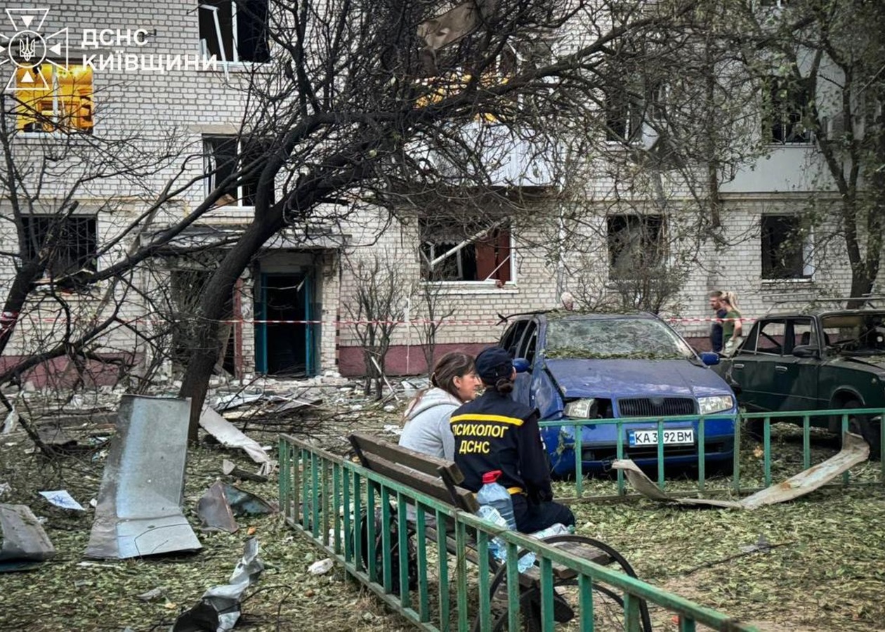 Атака РФ на Київщину: з'явилися фото наслідків