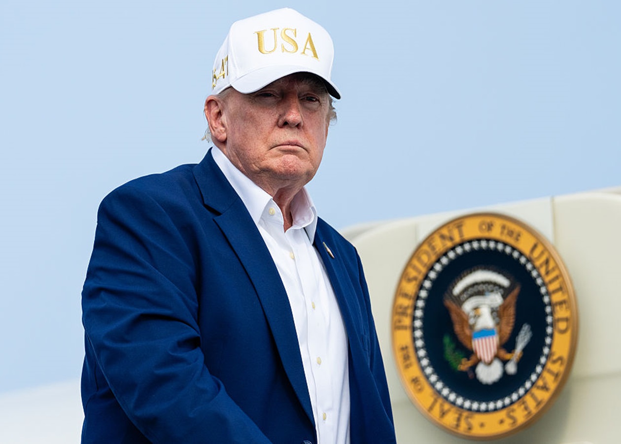 Трамп заявив про знищення 28 кораблів в Ормузькій протоці