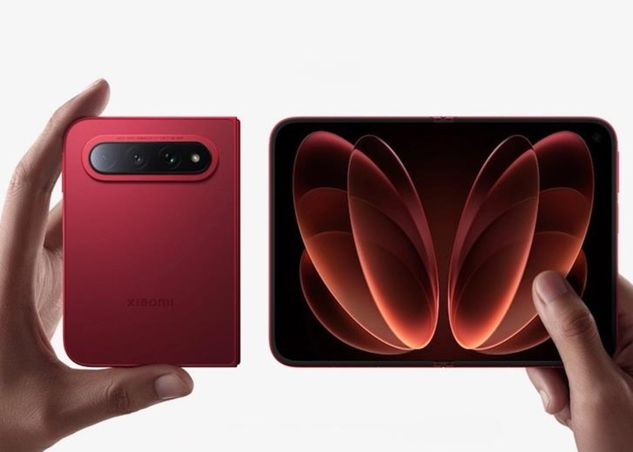 Xiaomi представила широкий складной смартфон