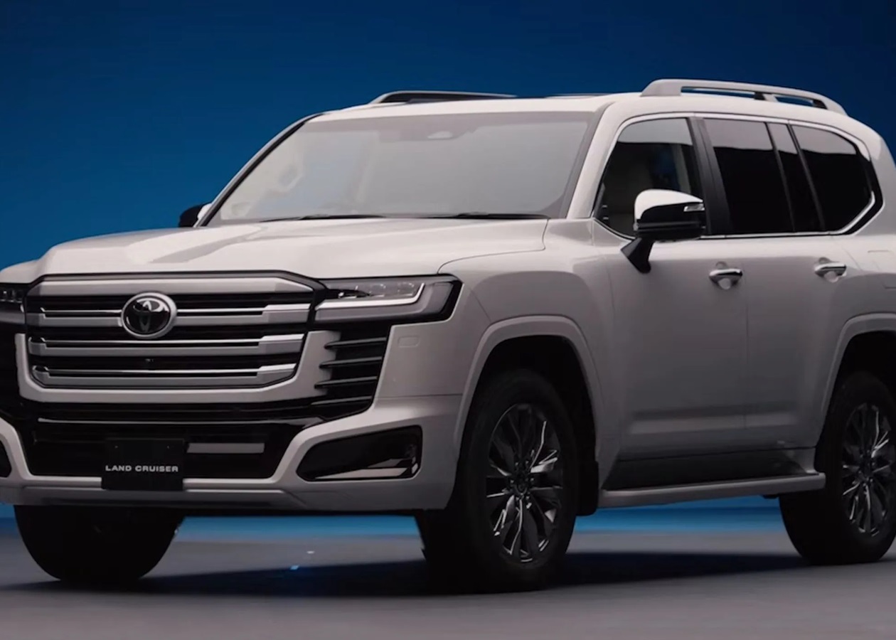 Toyota оновила Land Cruiser 300 у Японії