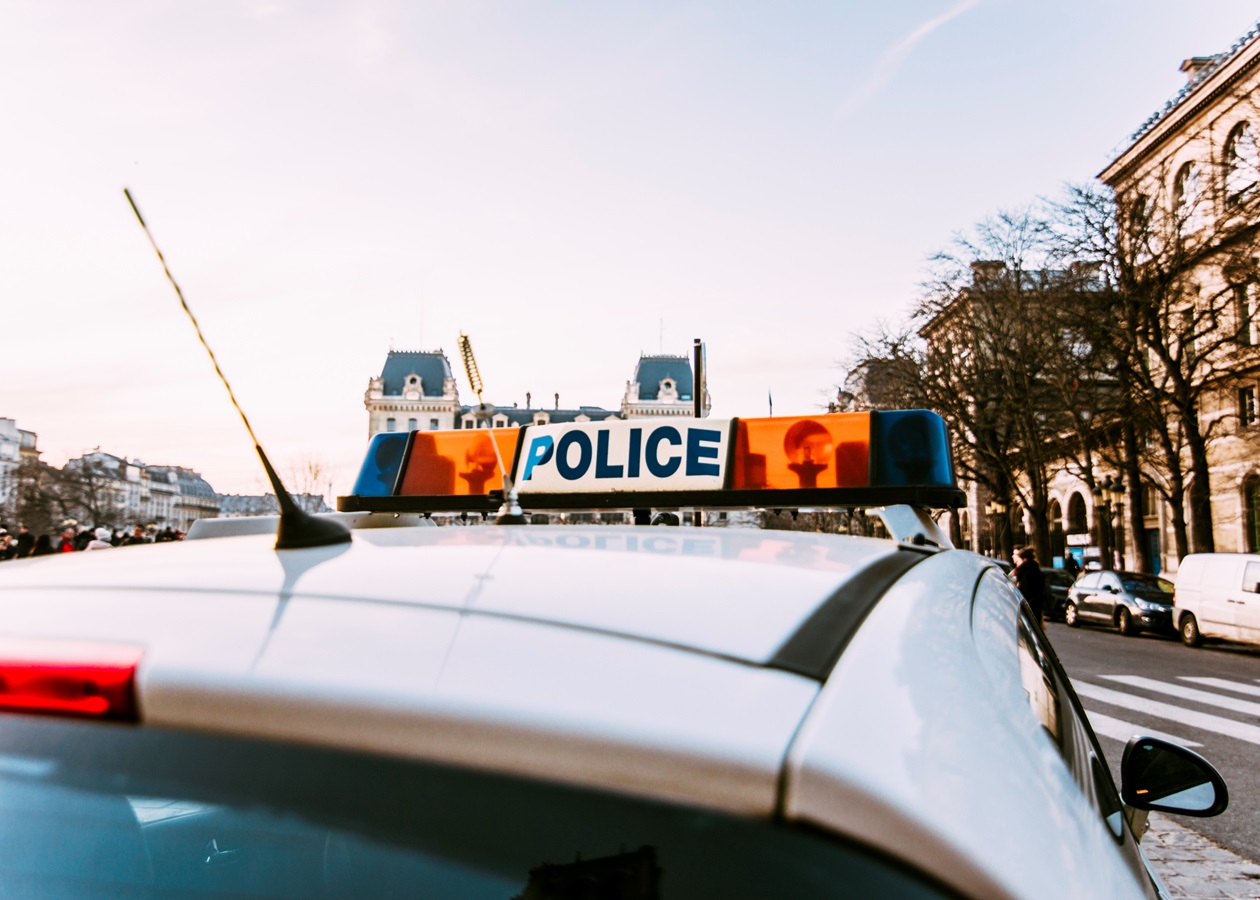 Attaque armée dans les Yvelines : un mort et cinq blessés