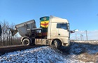 В Николаевской области поезд протаранил грузовик