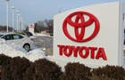 Toyota призупиняє виробництво на 11 заводах