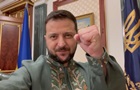 Зеленский поздравил украинцев с Днем вышиванки
