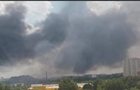 У Донецьку повідомляють про вибухи і пожежі