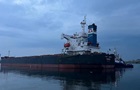 У порти України йдуть два судна за зерном