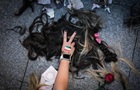 Известные актрисы отрезали волосы в поддержку иранок