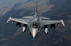 Польша готова передать Украине самолеты F-16, но с условием