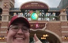 Мужчина посетил все 12 парков Disney за 12 дней