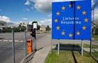 Литва зобов язала авто з номерами РФ протягом півроку покинути ЄС 