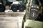 НАТО направит в Косово дополнительные силы
