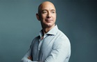 Безос заробив мільярди на продажі акцій Amazon