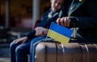 Доходи більшості українських біженців зросли - опитування