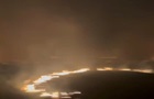 Вибухи у Луганську: з’явилися кадри пожежі