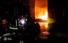 В Киеве на Троещине ликвидировали масштабный пожар