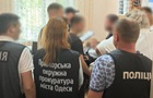 В Одессе два врача устроили семейный  бизнес  на уклонистах