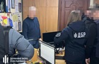 Работника ГСЧС подозревают в закупке спецсредств по завышенным ценам