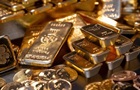 Золото впервые в истории преодолело отметку в $3500
