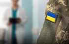 В Хмельницькому ТЦК чоловік вистрибнув у вікно другого поверху