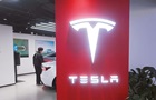 Продажі Tesla у Франції обвалились на 67%