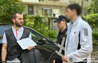 У Києві чоловік підпалив авто військового на замовлення РФ