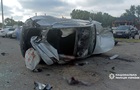 В Полтаве Tesla врезалась в парковку, есть пострадавшие