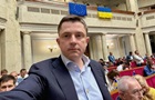 Народный депутат Долгий сложил мандат