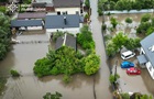 Із затоплених будинків біля Львава врятували вісьмох людей