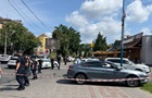 В Черкассах мужчина открыл стрельбу в McDonald s