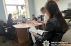 Нотариус через подругу вела бизнес в Украине из-за границы: ее ждет суд