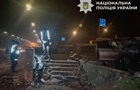 В Киеве 18-летний водитель погиб, врезавшись в подземный переход
