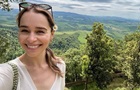 Эмилия Кларк сыграла в сериале про СССР и вызвала критику в сети