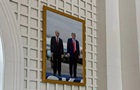 У Білому домі повісили фото Трампа з Путіним