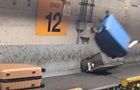 З явилося відео, як в аеропорту знущаються із багажу