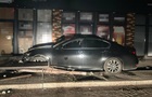 У Павлограді п яний 21-річний водій на Lexus збив двох дівчат і втік
