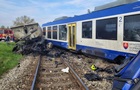 У Словаччині потяг зіткнувся з фурою: є жертва та постраждалі