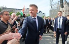Новий уряд Угорщини відмовився від шантажу ЄС