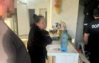 На Київщині викрили аферистів-аграріїв, які ошукували іноземців на €600 000