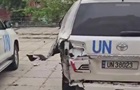 Дрони РФ атакували Херсон: пошкоджені авто ООН, є загибла